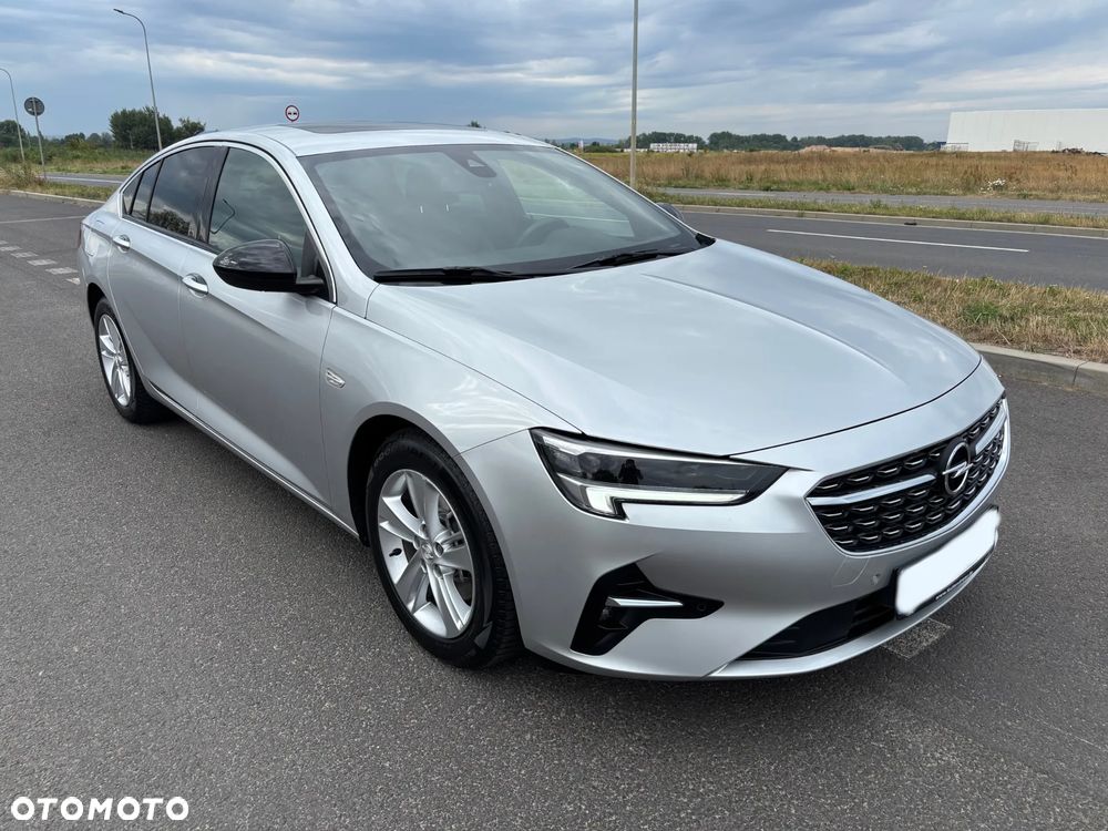 Opel Insignia 2.0 CDTI Ultimate S&S - 6