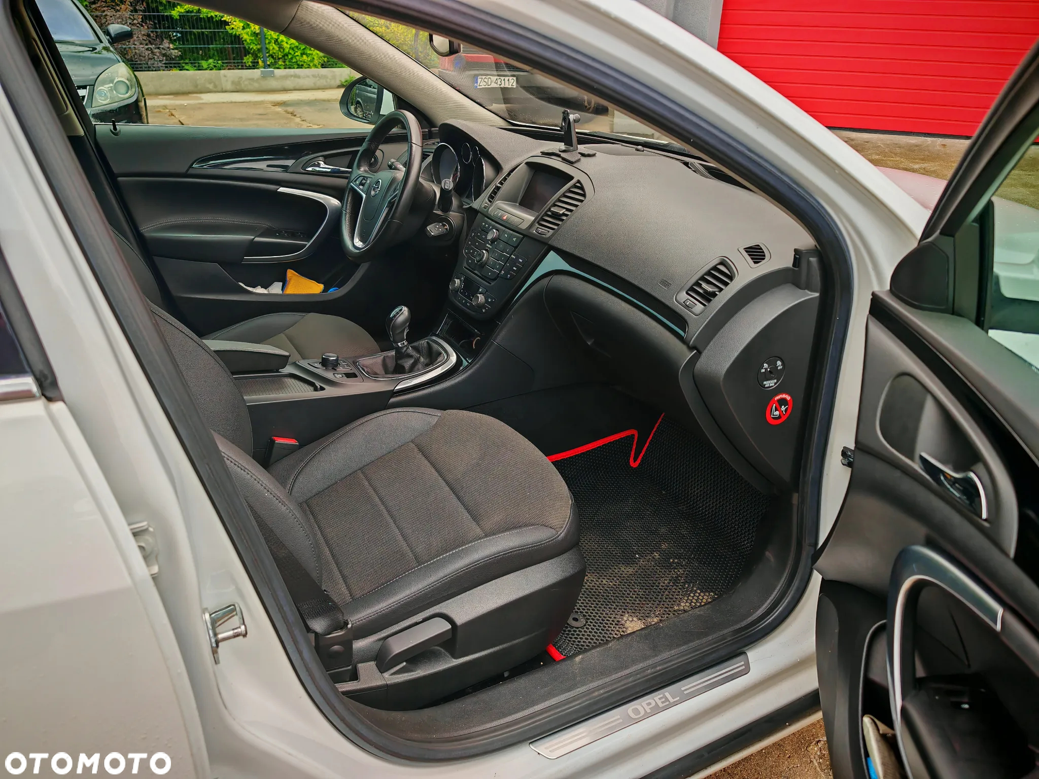Opel Insignia 2.0 T Cosmo 4x4 - 9