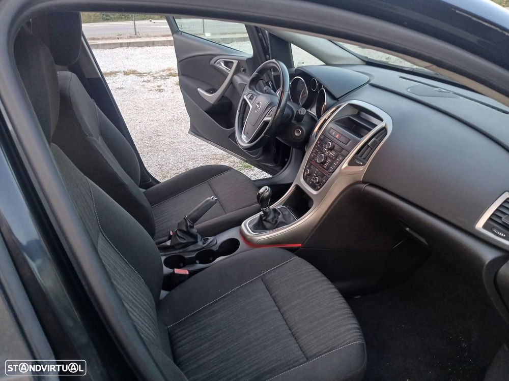 Opel Astra - 8