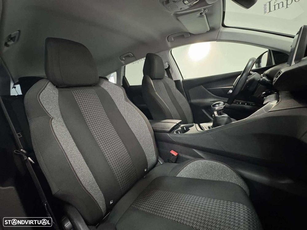 Peugeot 3008 1.5 BlueHDi Style - 12