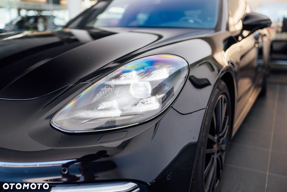 Porsche Panamera GTS GPF - 15