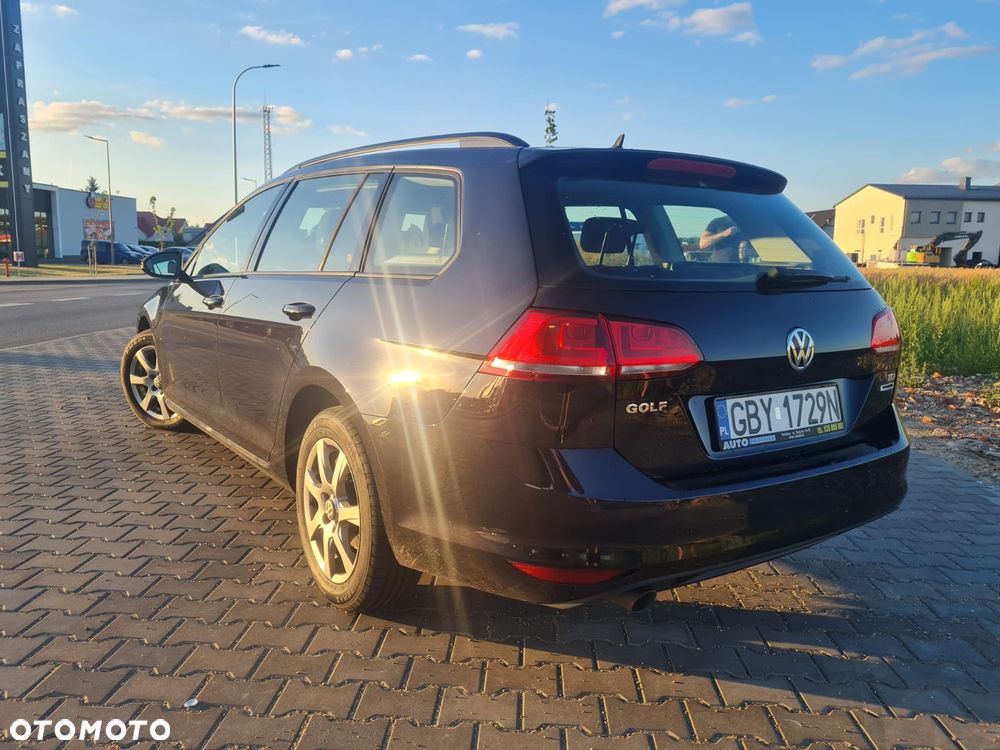 Volkswagen Golf 1.6 TDI BlueMotion Technology Lounge - 7