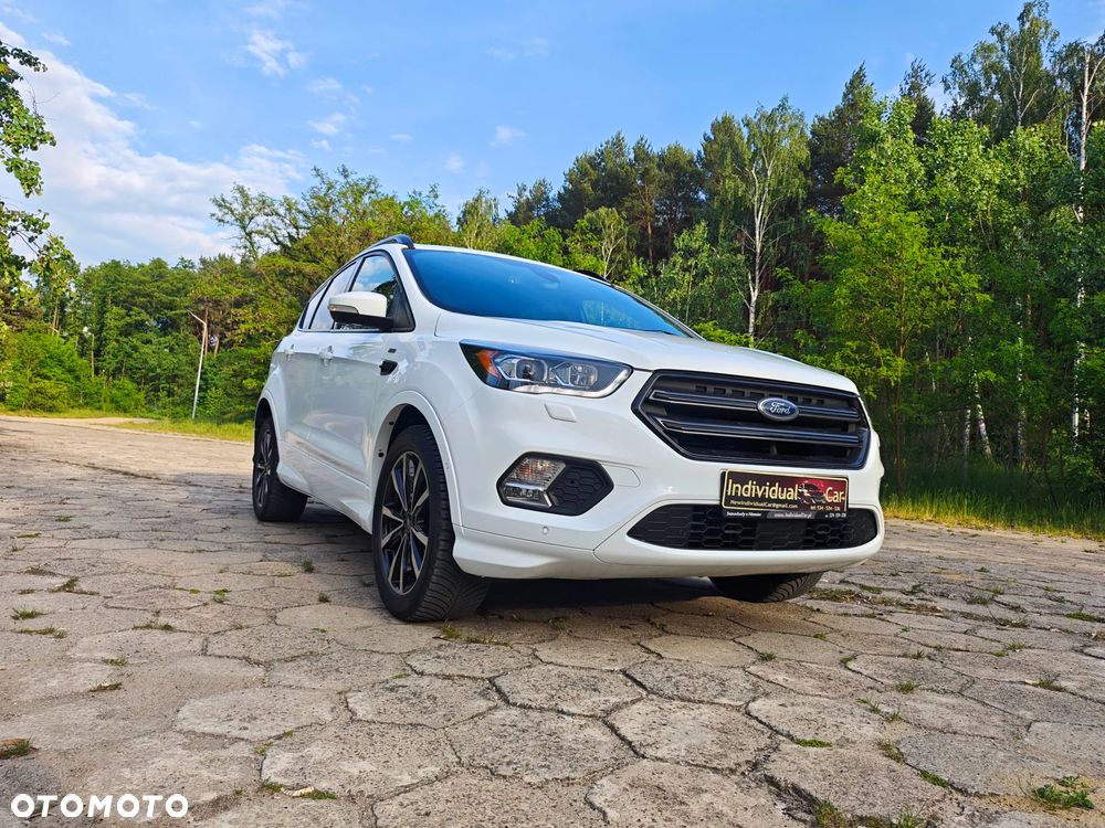 Ford Kuga - 9