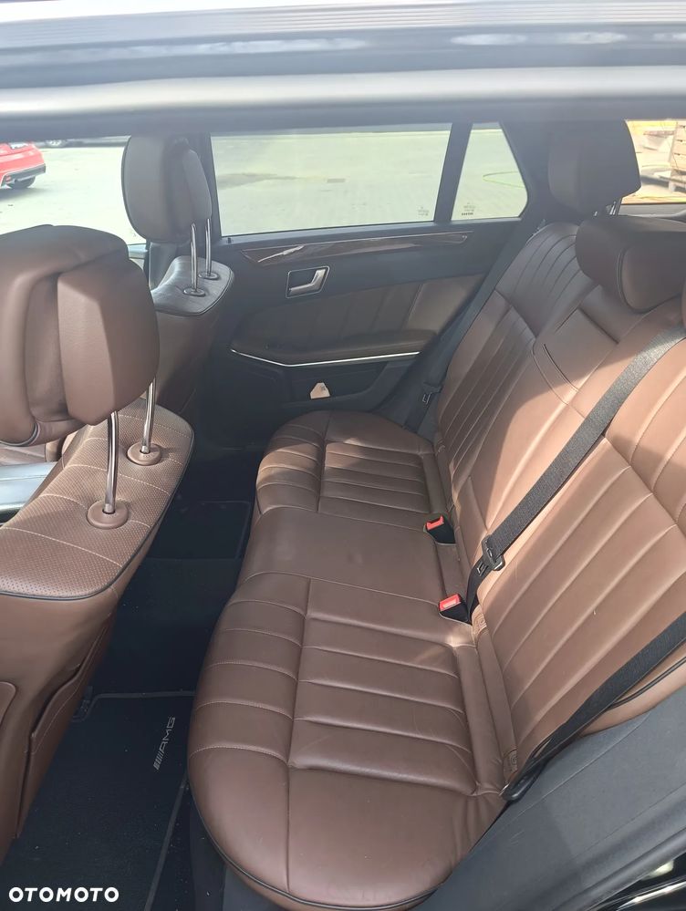 Mercedes-Benz Klasa E 350 BlueTEC 9G-TRONIC Classic - 9