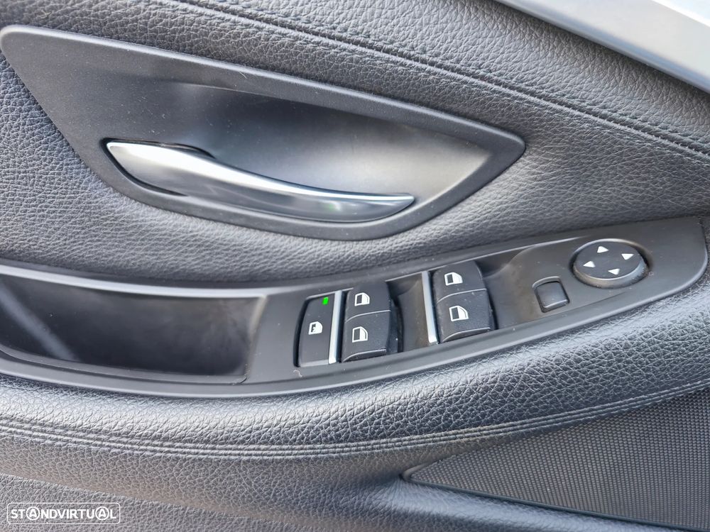 BMW 520 d Line Luxury Auto - 25