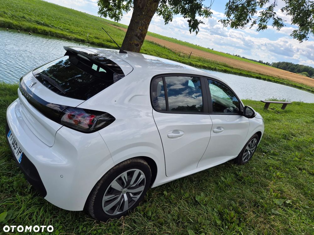 Peugeot 208 PureTech 75 Allure - 29