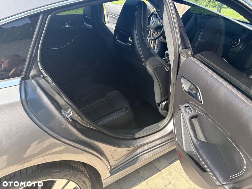 Mercedes-Benz CLA 180 SCORE - 33