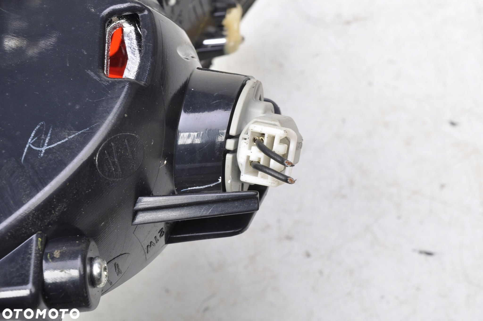 MAZDA 6 II GH LAMPA PRAWA TYLNA W KLAPE 132-41055 - 5