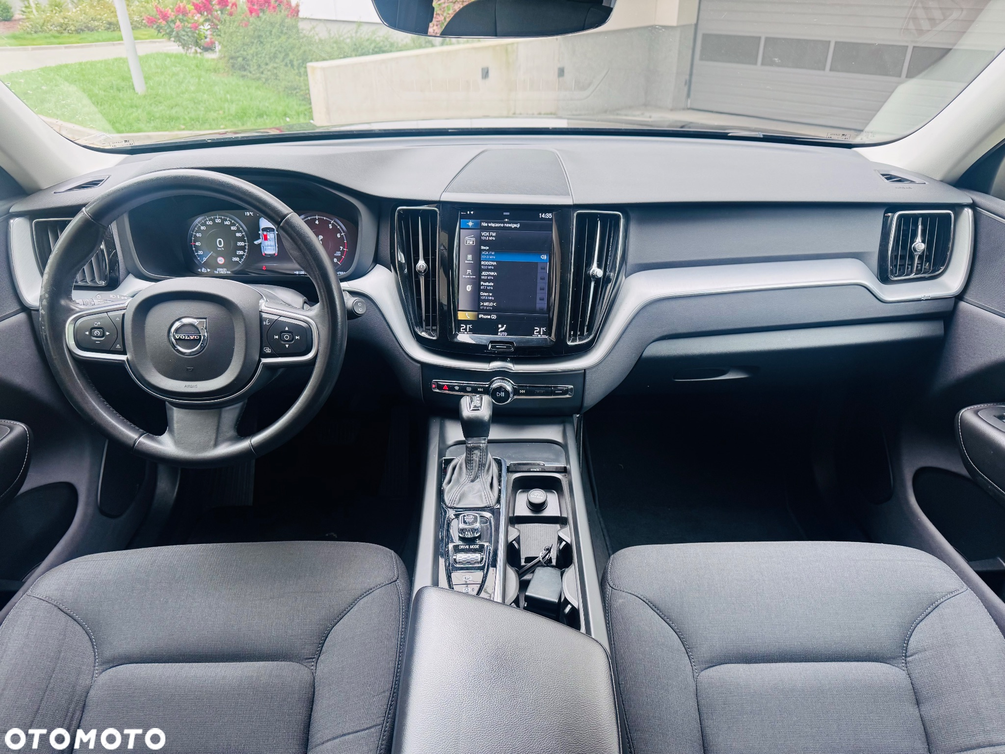 Volvo XC 60 T4 Momentum - 18
