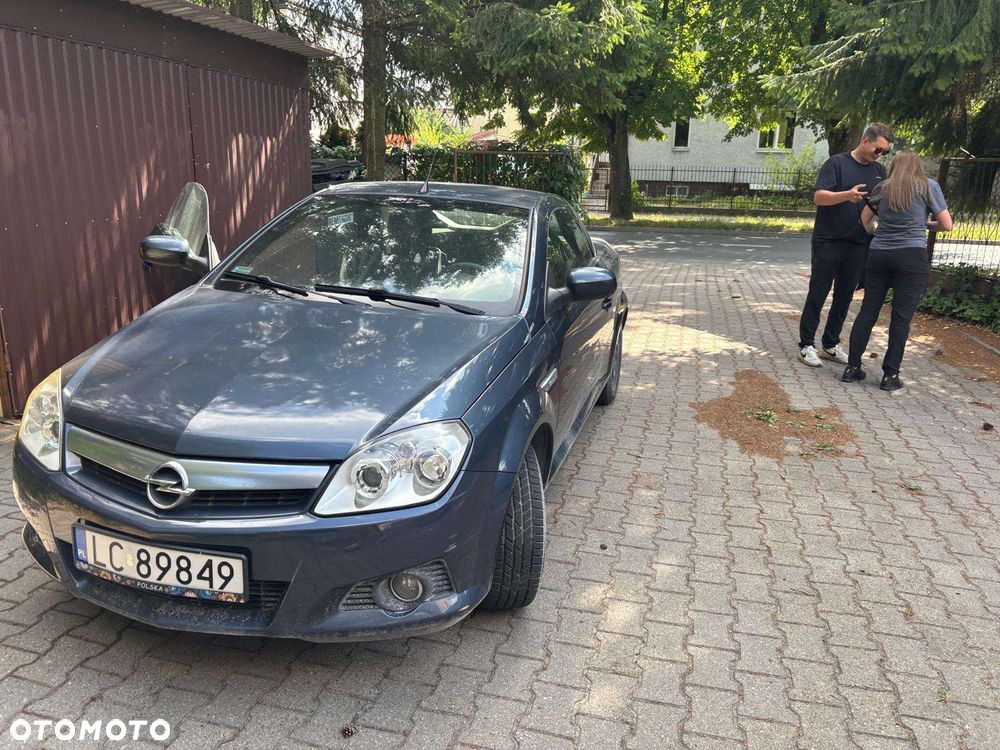 Opel Tigra 1.8 Cosmo - 11