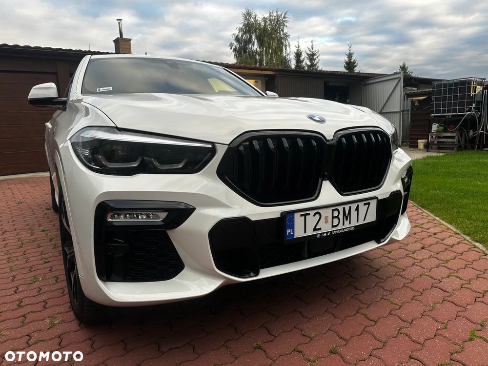 BMW X6 - 10