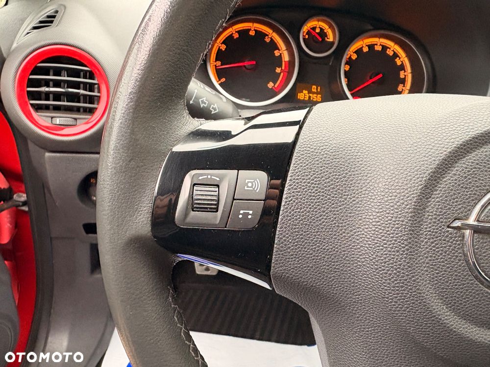 Opel Corsa 1.4 16V Limited Edition - 16