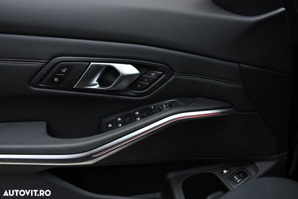 BMW Seria 3 330e xDrive Aut. Sport Line - 24