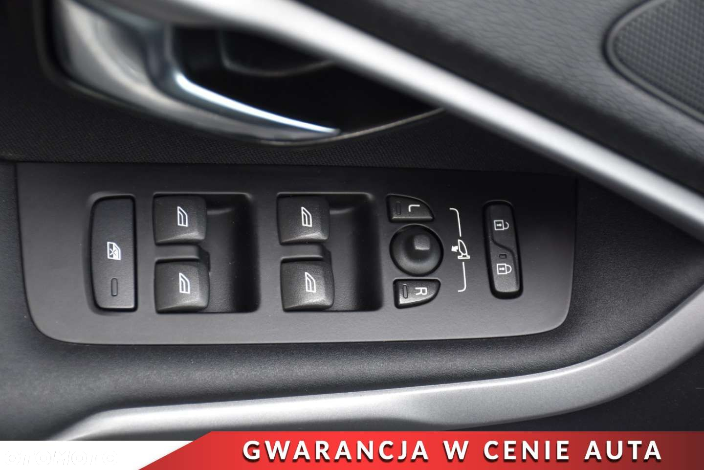 Volvo V40 T2 Geartronic Kinetic - 17
