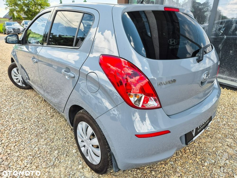 Hyundai i20 1.2 Fifa World Cup Edition - 4