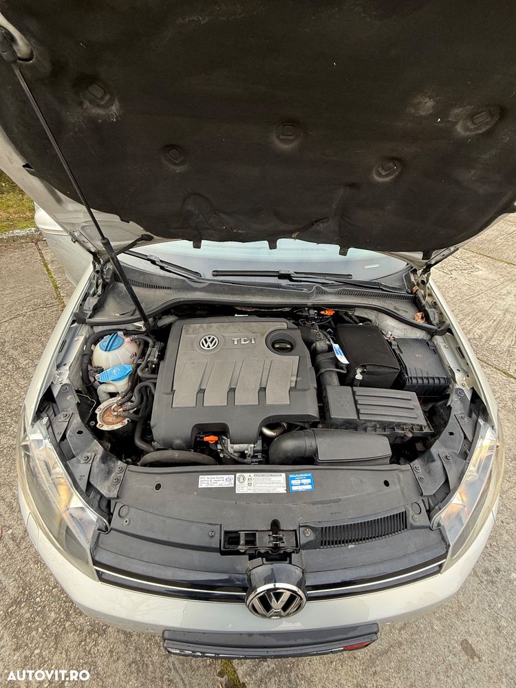 Volkswagen Golf 1.6 TDI DPF Exclusive - 7