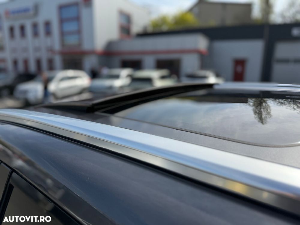 Suzuki Vitara 1.4 Boosterjet 6MT AllGrip MHEV Luxus - 18