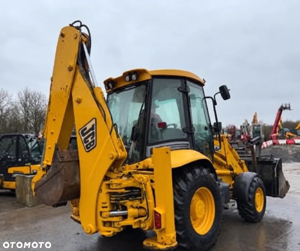 JCB 3cx - 4