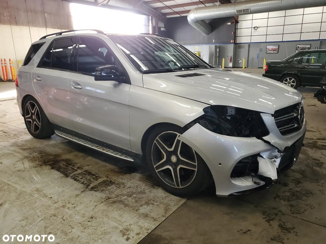 Mercedes-Benz GLE 400 4-Matic 9G-TRONIC - 3