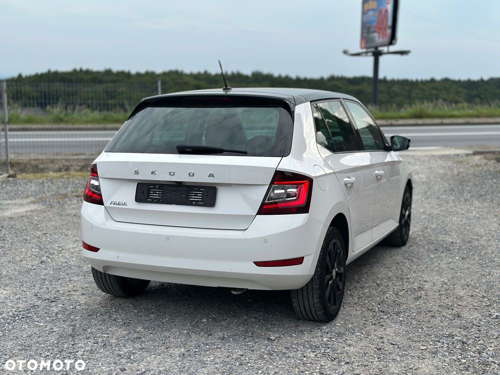 Skoda Fabia 1.0 Style Color - 13