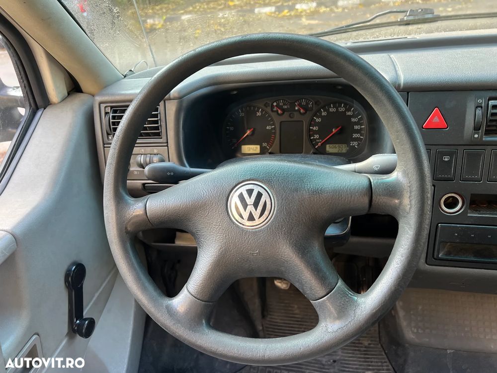Volkswagen Transporter - 14