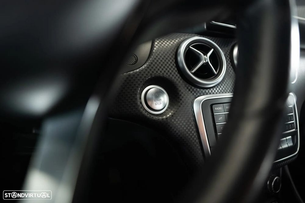 Mercedes-Benz A 180 - 20