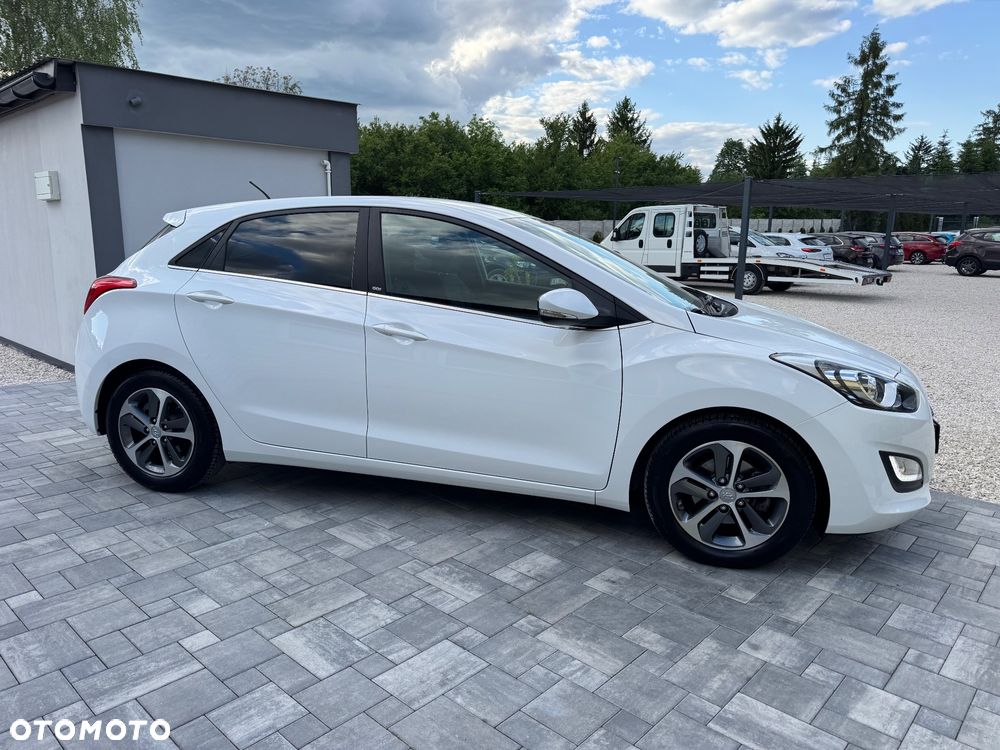 Hyundai i30 1.4 Premium - 6