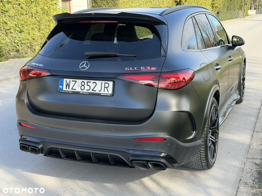 Mercedes-Benz GLC - 9