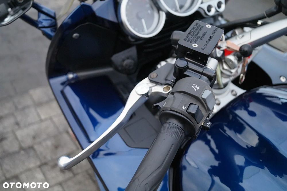 Yamaha FJR - 12