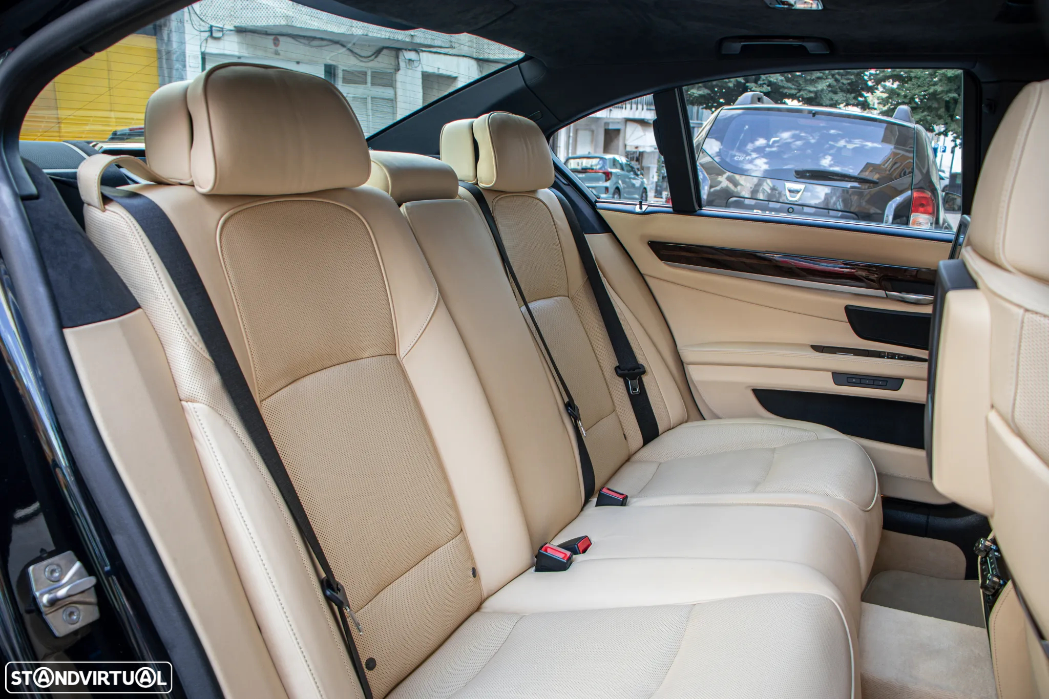 BMW 760 i - 39
