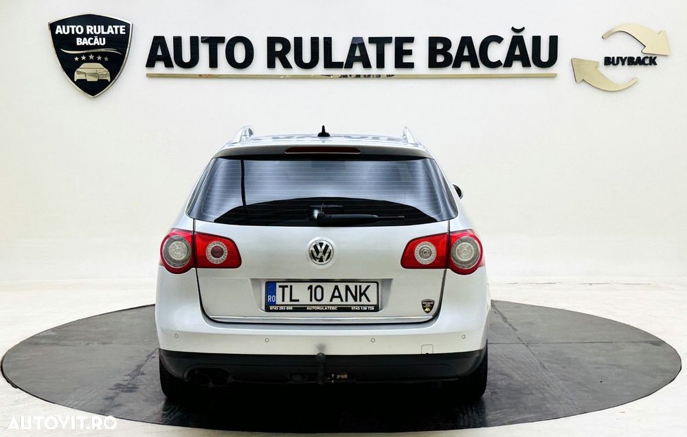 Volkswagen Passat - 11