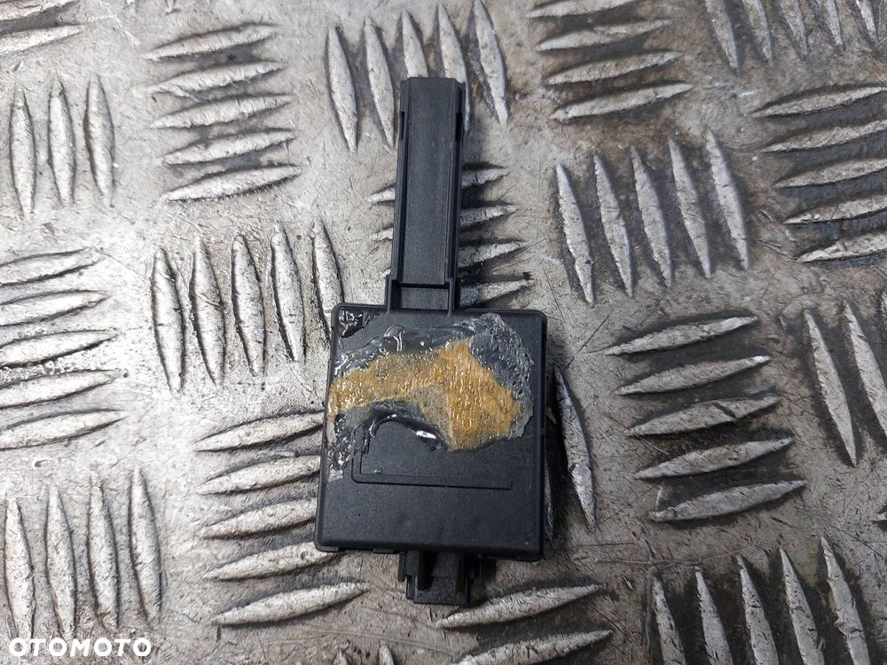 WZMACNIACZ MODUŁ ANTENY FORD C-MAX MK2 LIFT 6G9T-15K602-BB - 2