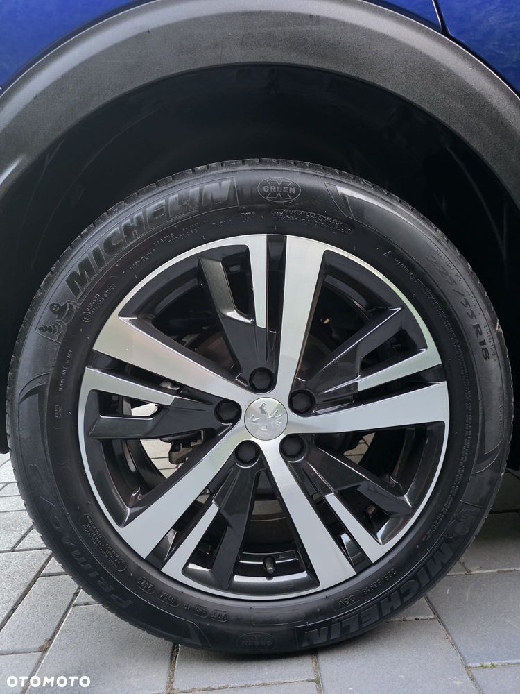 Peugeot 3008 1.2 PureTech Allure S&S - 35