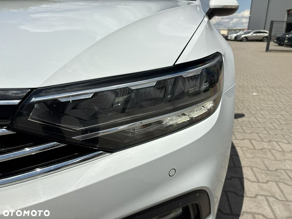Volkswagen Passat 1.5 TSI EVO Business DSG - 9