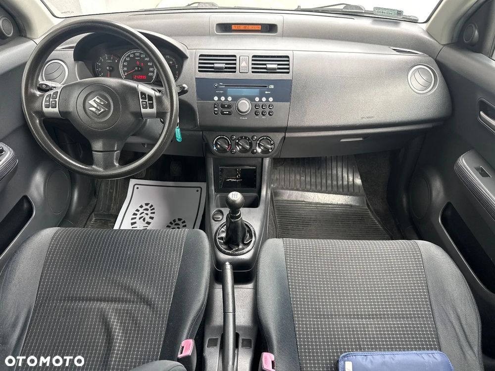 Suzuki Swift 1.3 GS / Premium - 27