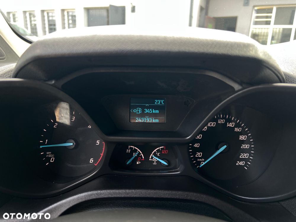 Ford Tourneo Connect - 40