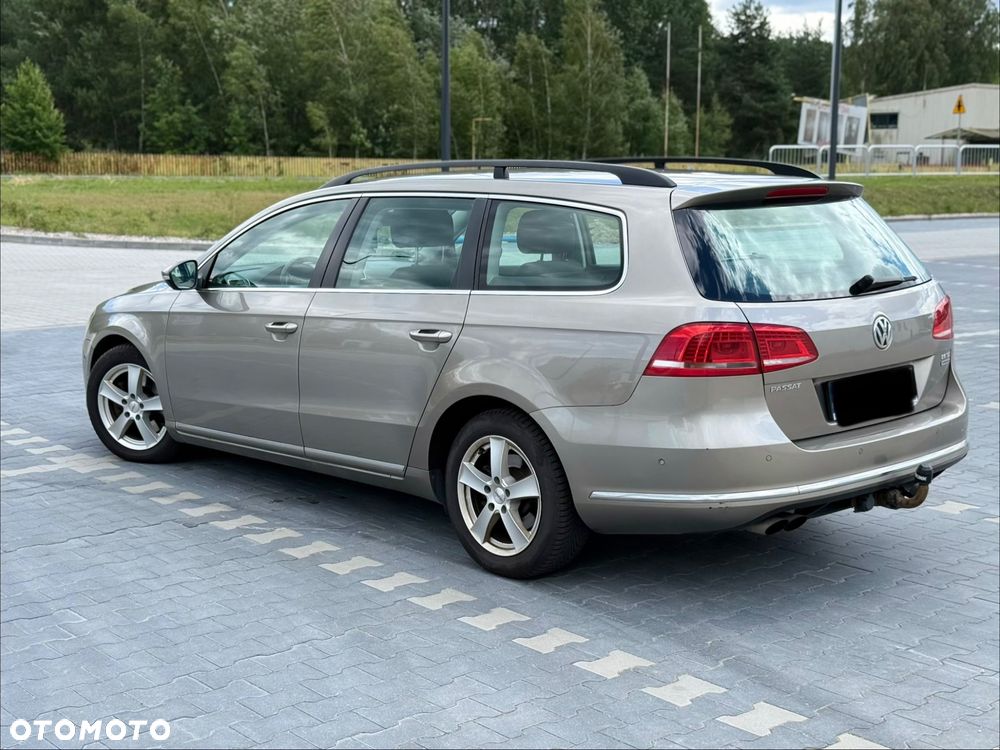 Volkswagen Passat 2.0 TDI Comfortline Optimum DSG - 3