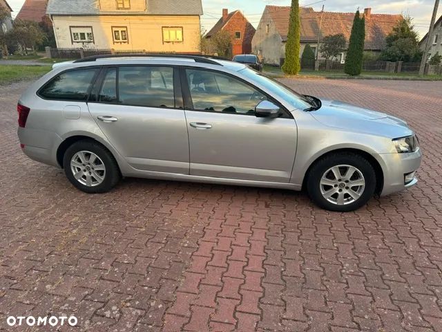 Skoda Octavia - 5