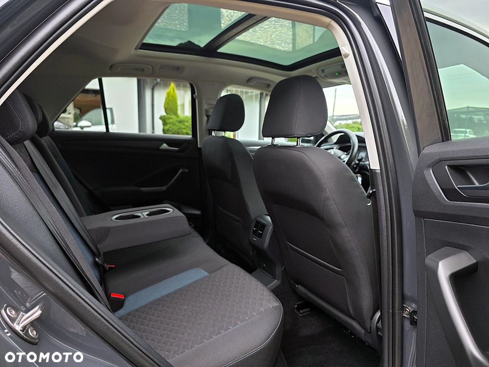 Volkswagen T-Roc 1.5 TSI ACT OPF IQ.DRIVE - 40