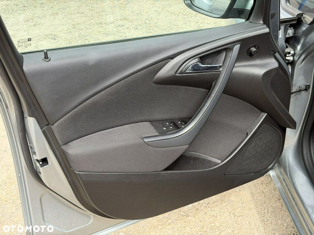 Opel Astra - 11