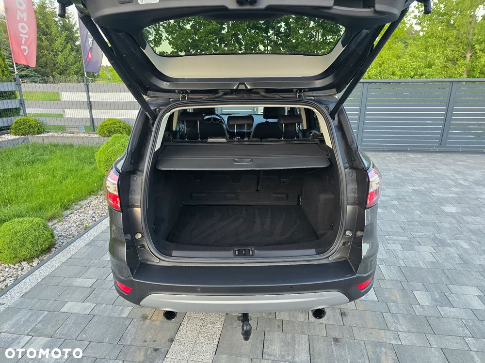 Ford Kuga 1.5 EcoBoost 2x4 ST-Line - 11