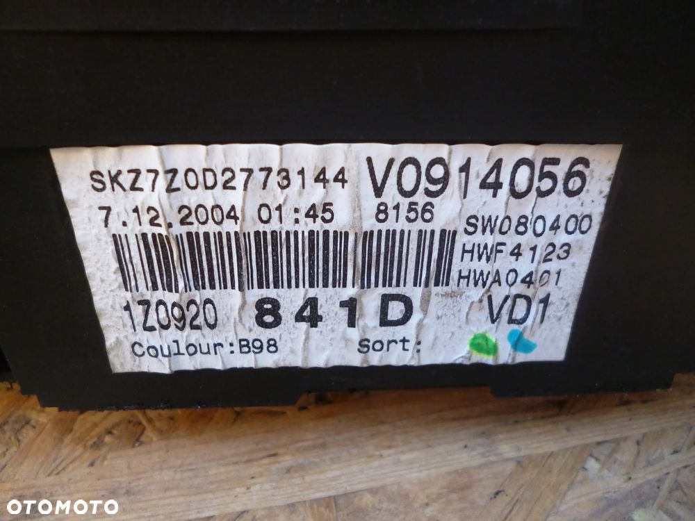 SKODA OCTAVIA II 2.0 TDI ALTERNATOR - 7