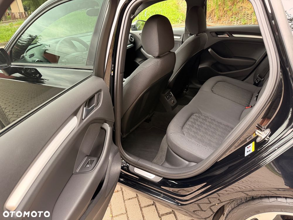 Audi A3 Sportback 2.0 TDI Ambition - 9