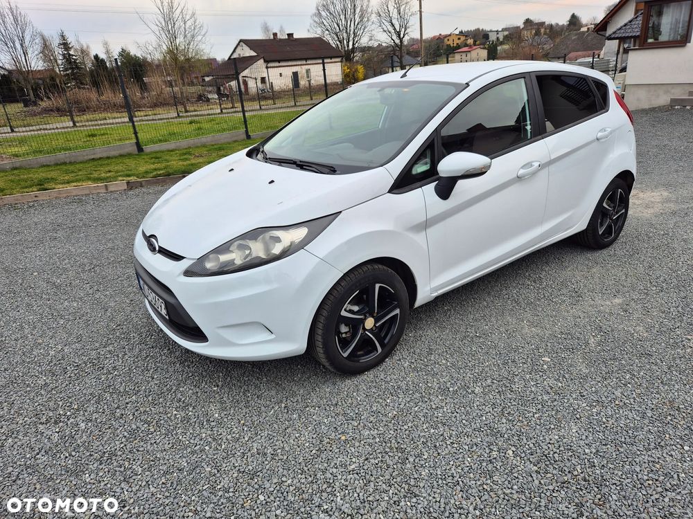 Ford Fiesta - 3