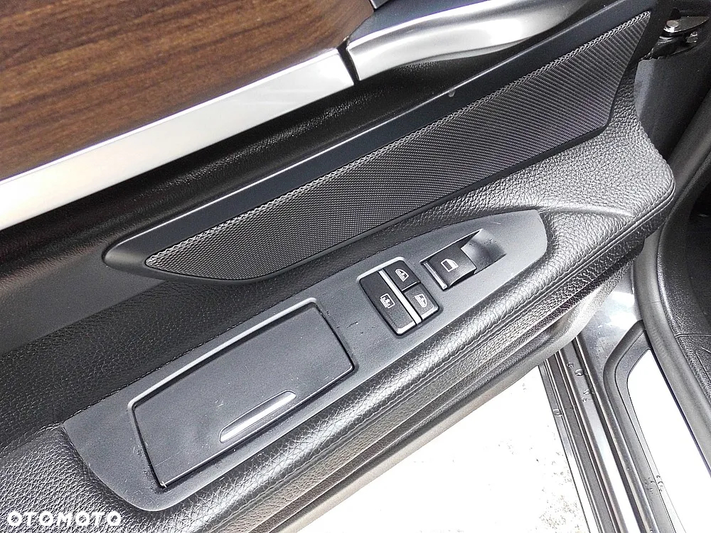 BMW Seria 7 730d - 10