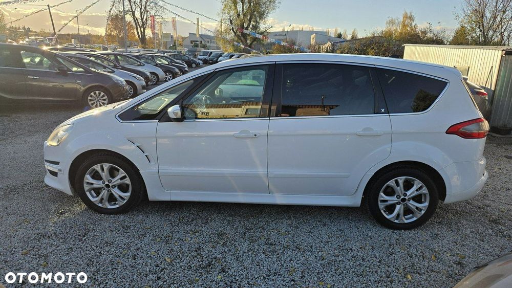 Ford S-Max - 16