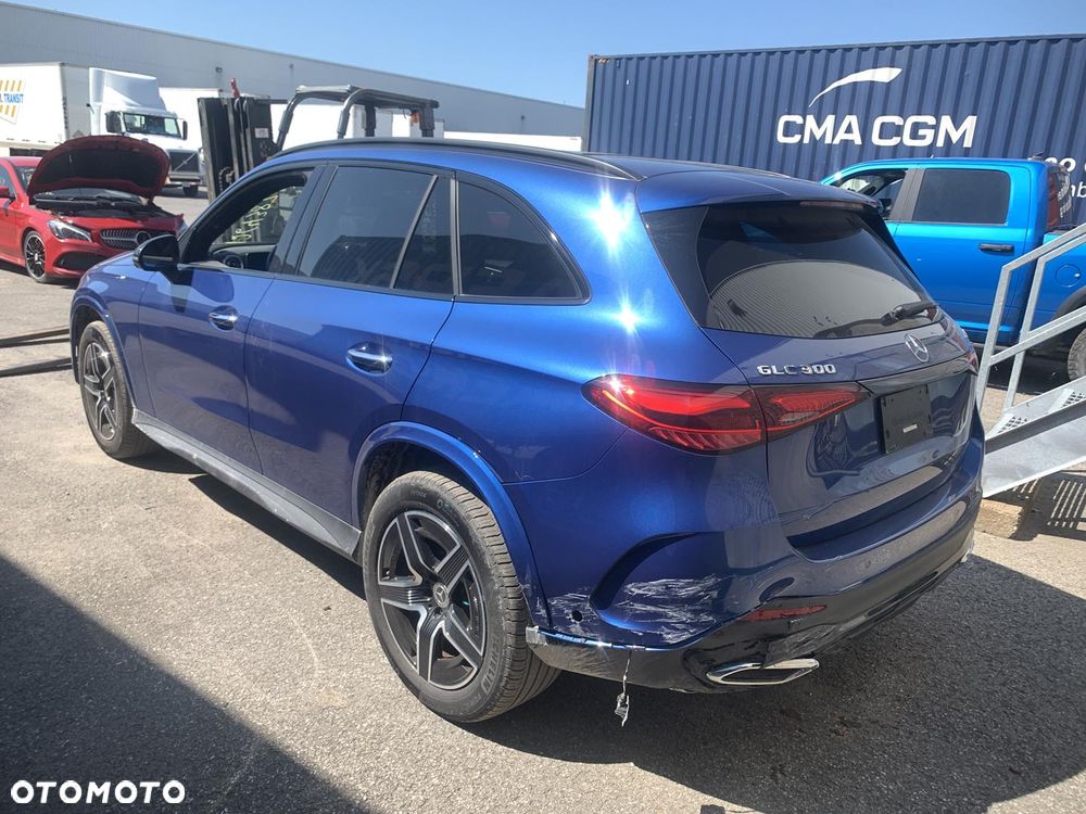 Mercedes-Benz GLC 300 mHEV 4-Matic AMG Line - 7