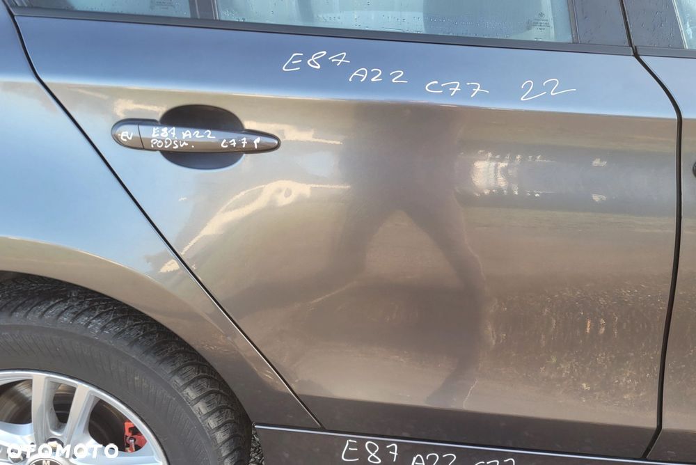 DRZWI PRAWY TYŁ TYLNE BMW 1 E87 A22 SPRAKLING GRAPHITE C77 - 1