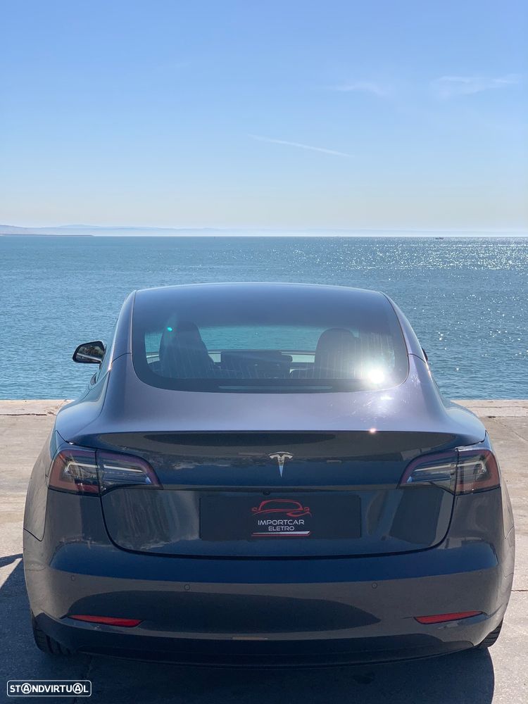 Tesla Model 3 Standard Range Plus RWD - 2