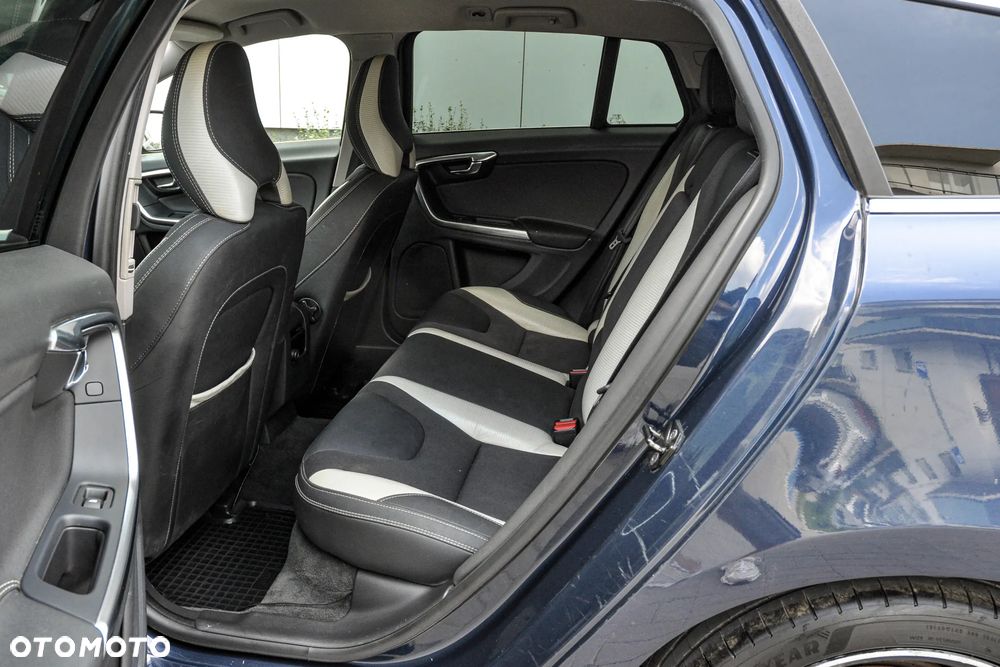 Volvo V60 - 8